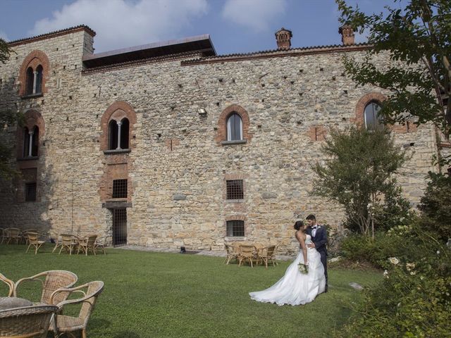 Il matrimonio di Jonathan e Barbara a Bregnano, Como 24