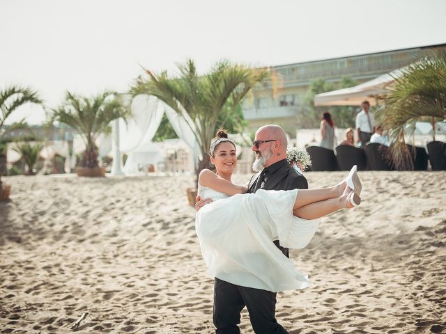 Il matrimonio di Roberto e Ilary a Cavallino-Treporti, Venezia 17