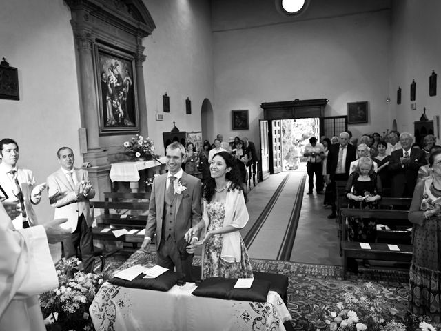 Il matrimonio di Paula e Alexander a Borgo San Lorenzo, Firenze 17