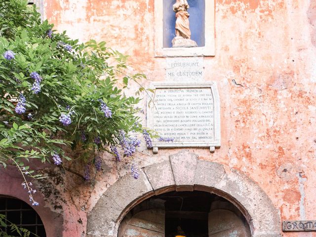 Il matrimonio di Valerio e Lauren a Grottaferrata, Roma 2