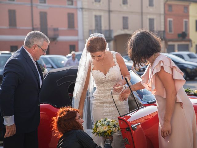 Il matrimonio di Adriano e Lorenza a Pieve d&apos;Olmi, Cremona 30