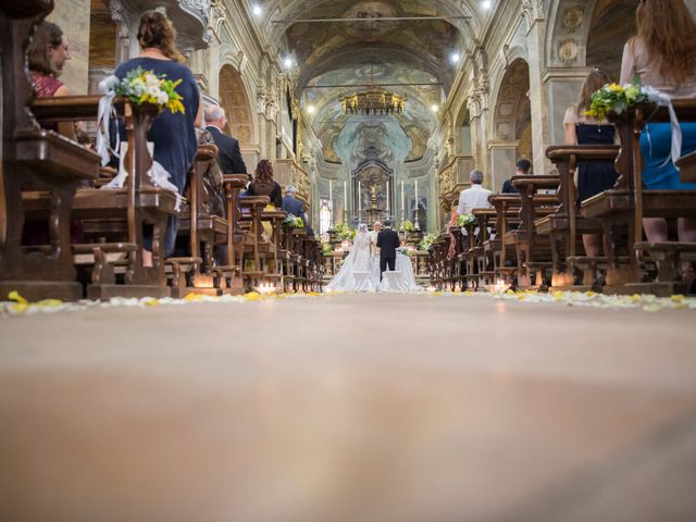 Il matrimonio di Adriano e Lorenza a Pieve d&apos;Olmi, Cremona 38