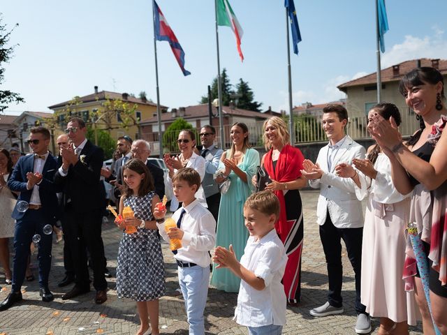 Il matrimonio di Lorenzo e Paola a Borgofranco d&apos;Ivrea, Torino 29