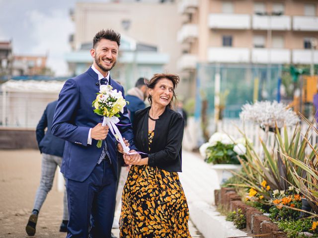 Il matrimonio di Matteo e Giada a Gabicce Mare, Pesaro - Urbino 37