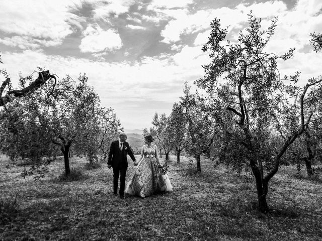 Il matrimonio di Luca e Irene a Carmignano, Prato 63