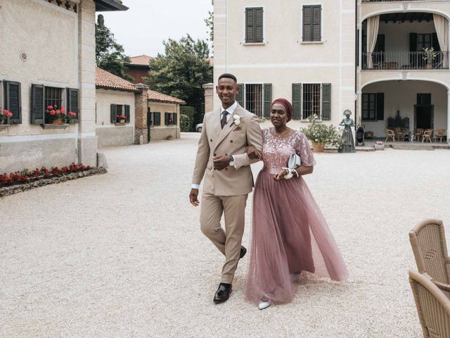 Il matrimonio di Amadu e Chloe a Vimercate, Monza e Brianza 42