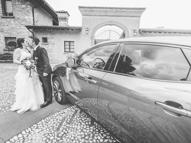 Il matrimonio di Luca e Jenny a Rovato, Brescia 177