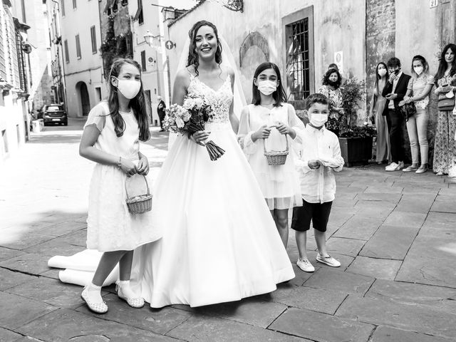 Il matrimonio di Blerim e Elena a Lucca, Lucca 44