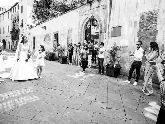 Il matrimonio di Blerim e Elena a Lucca, Lucca 45