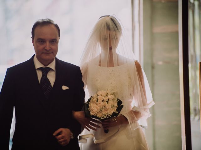 Il matrimonio di Luca e Donatella a Napoli, Napoli 20