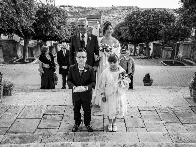 Il matrimonio di Giovanna e Angelo a Modica, Ragusa 47