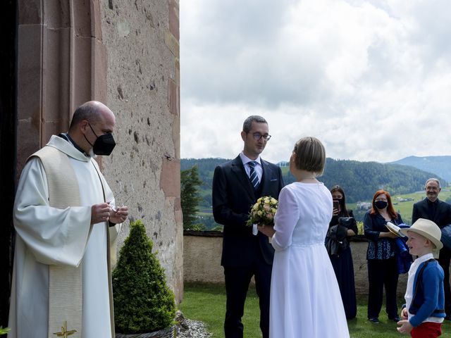 Il matrimonio di Mattia e Elisabeth a Fiè allo Sciliar-Voels am Schlern, Bolzano 27