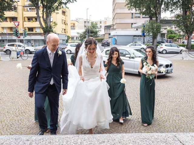 Il matrimonio di Claudio e Miriam a Monticello Brianza, Lecco 34