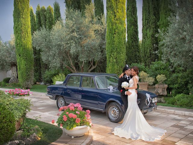 Il matrimonio di Antonio e Veronica a Foggia, Foggia 15