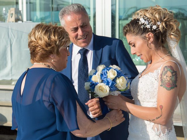 Il matrimonio di Denny e Alice a Viareggio, Lucca 37