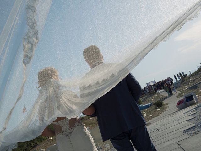 Il matrimonio di Denny e Alice a Viareggio, Lucca 42