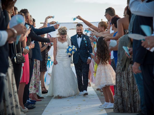 Il matrimonio di Denny e Alice a Viareggio, Lucca 64