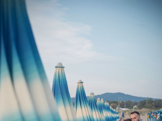 Il matrimonio di Denny e Alice a Viareggio, Lucca 73