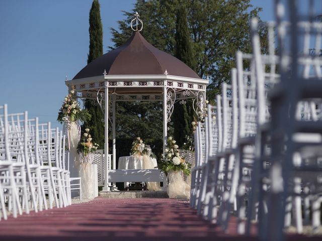 Il matrimonio di Luca e Camelia a Corridonia, Macerata 45