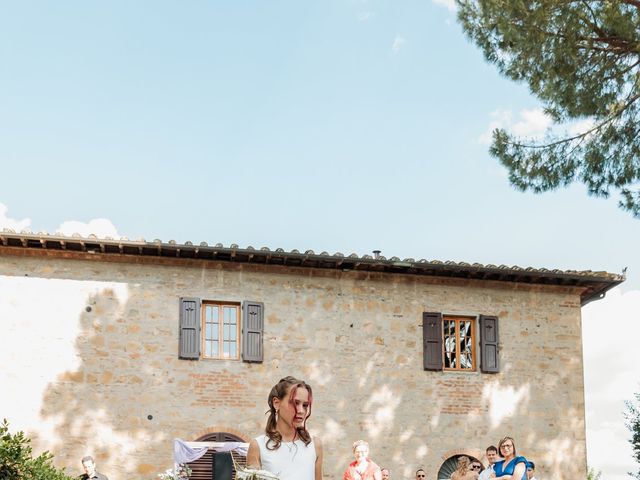 Il matrimonio di Marco e Imelda a San Gimignano, Siena 6