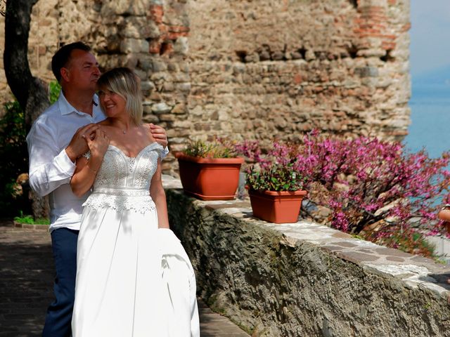 Il matrimonio di Oleksandr e Oksana a Peschiera del Garda, Verona 9