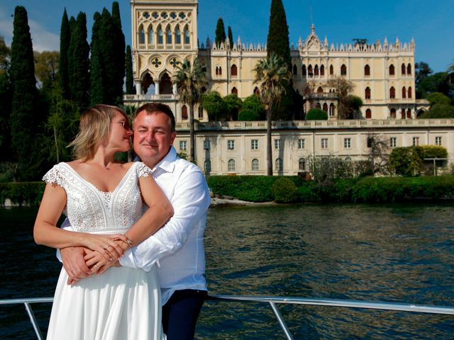 Il matrimonio di Oleksandr e Oksana a Peschiera del Garda, Verona 24