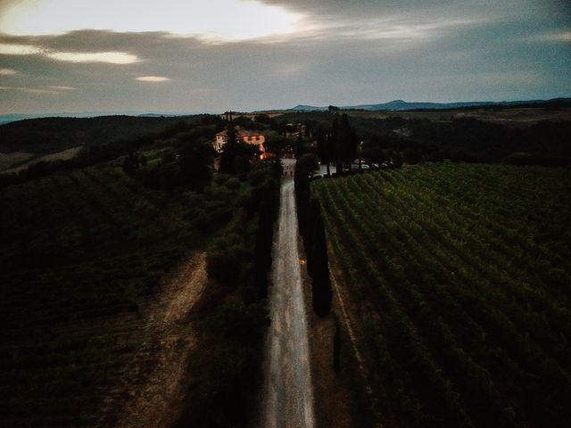 Il matrimonio di Tommaso e Dannika a Castiglione d&apos;Orcia, Siena 44