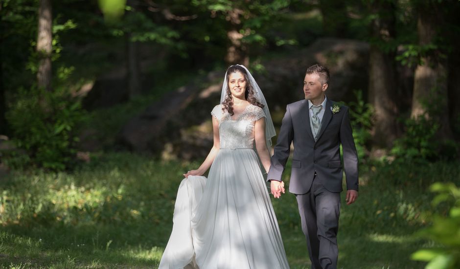 Il matrimonio di Mirko e Cinzia a Villa di Chiavenna, Sondrio