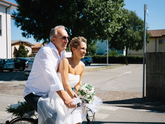 Il matrimonio di Gianluca e Sara a Chiopris-Viscone, Udine 13