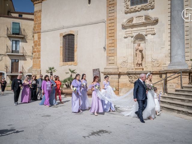 Il matrimonio di Simone e Morena  a Caltagirone, Catania 16