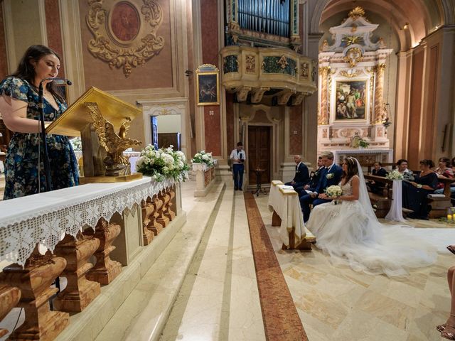 Il matrimonio di Roberto e Georgiana a Zone, Brescia 112