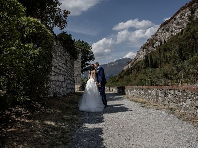 Il matrimonio di Roberto e Georgiana a Zone, Brescia 161