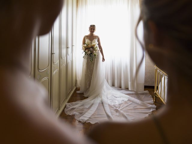 Il matrimonio di Riccardo e Lisa a Inverigo, Como 29