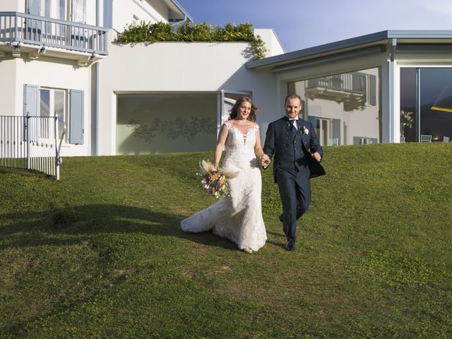 Il matrimonio di Riccardo e Lisa a Inverigo, Como 127