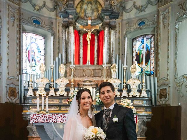 Il matrimonio di Thomas e Martina a Carnago, Varese 23