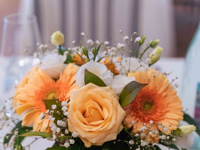 Il matrimonio di Thomas e Martina a Carnago, Varese 30