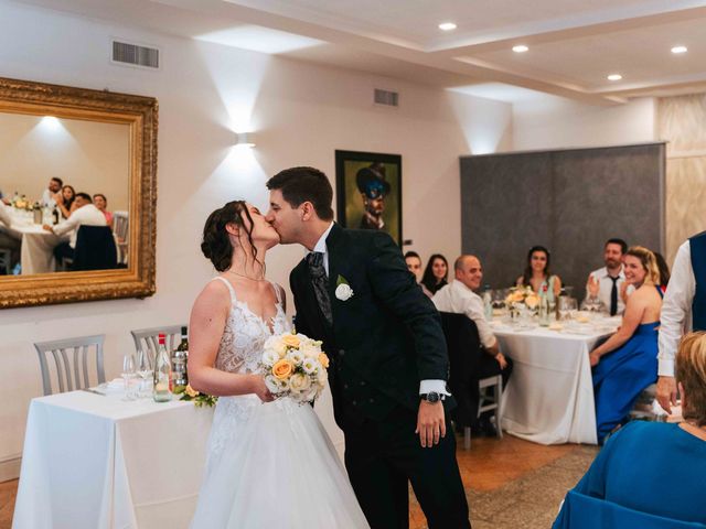 Il matrimonio di Thomas e Martina a Carnago, Varese 34