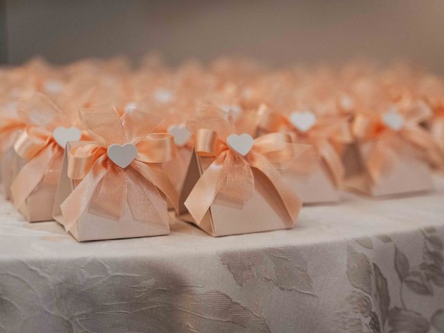Il matrimonio di Thomas e Martina a Carnago, Varese 48