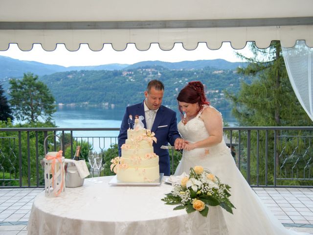 Il matrimonio di Davide e Pamela a Cannobio, Verbania 32