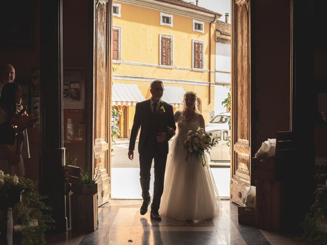 Il matrimonio di Marco e Natasha a Grumello Cremonese ed Uniti, Cremona 23