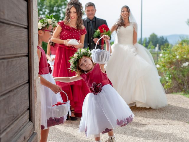 Il matrimonio di Moreno e Antonella a Torgiano, Perugia 23