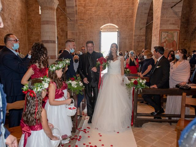 Il matrimonio di Moreno e Antonella a Torgiano, Perugia 26