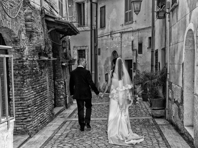 Il matrimonio di Matteo e Romina a Sant&apos;Angelo Romano, Roma 26