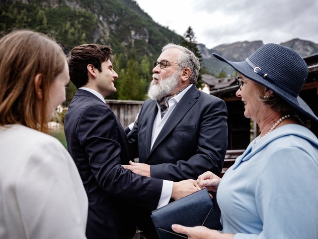 Il matrimonio di Tom e Elle a Braies-Prags, Bolzano 41