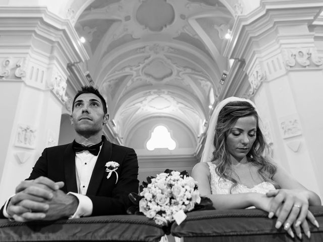 Il matrimonio di Dario e Laura a Grassano, Matera 23