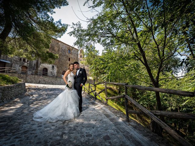 Il matrimonio di Dario e Laura a Grassano, Matera 24