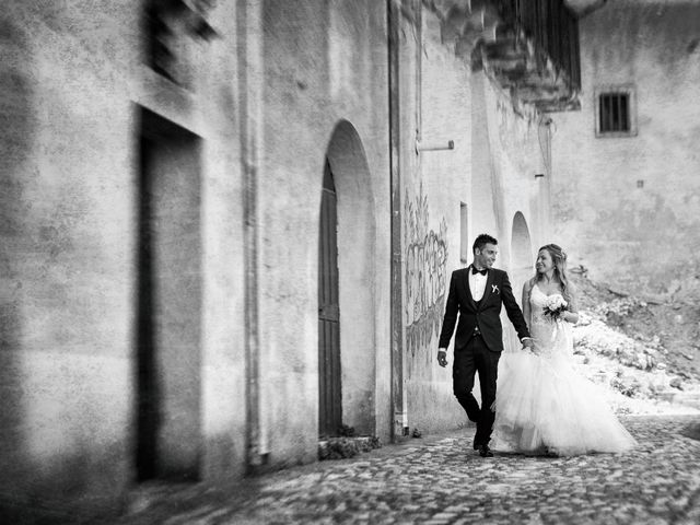 Il matrimonio di Dario e Laura a Grassano, Matera 34