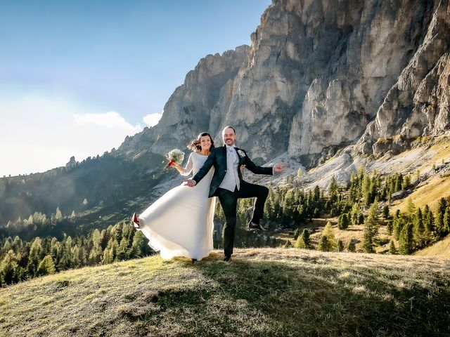 Il matrimonio di Claudio e Veronica a Badia-Abtei, Bolzano 30