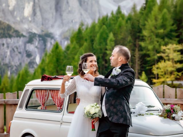 Il matrimonio di Claudio e Veronica a Badia-Abtei, Bolzano 34