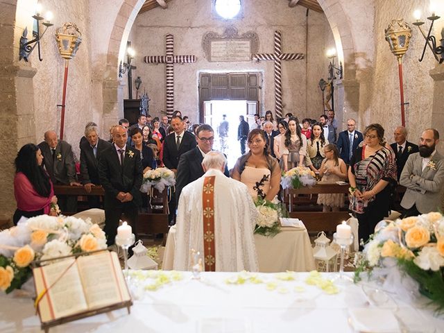 Il matrimonio di Roberto e Roberta a Fabrica di Roma, Viterbo 17